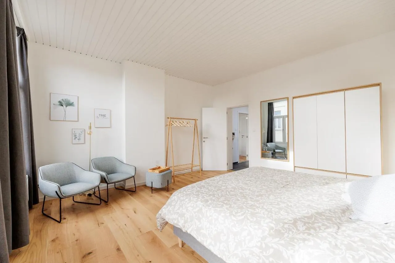 Surprimo - Gerenoveerd Appartement Amberes 0*,